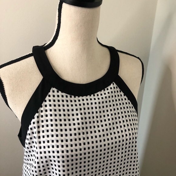 Bar III Square Print Sleeveless Blouse - Picture 5 of 10